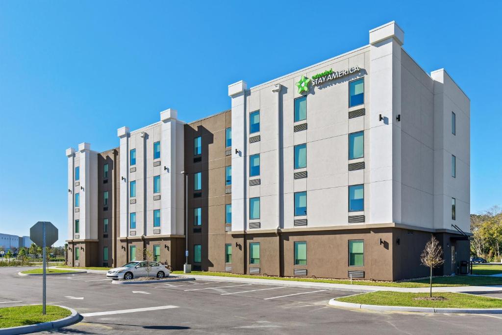 Extended Stay America Premier Suites - Tampa - Fairgrounds - Casino Main image 1